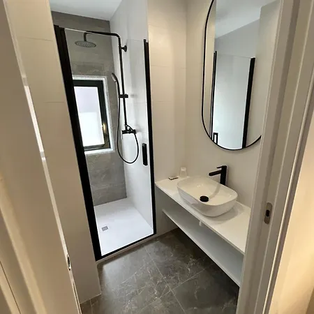 ゲストハウス Do Catro